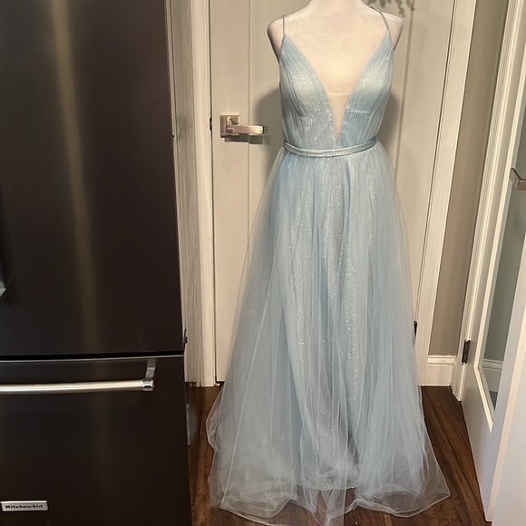 Mac Duggal Spaghetti Strap Plunging Neck Dress Size 10 Bridesmaid Prom Flawed - Picture 3 of 7